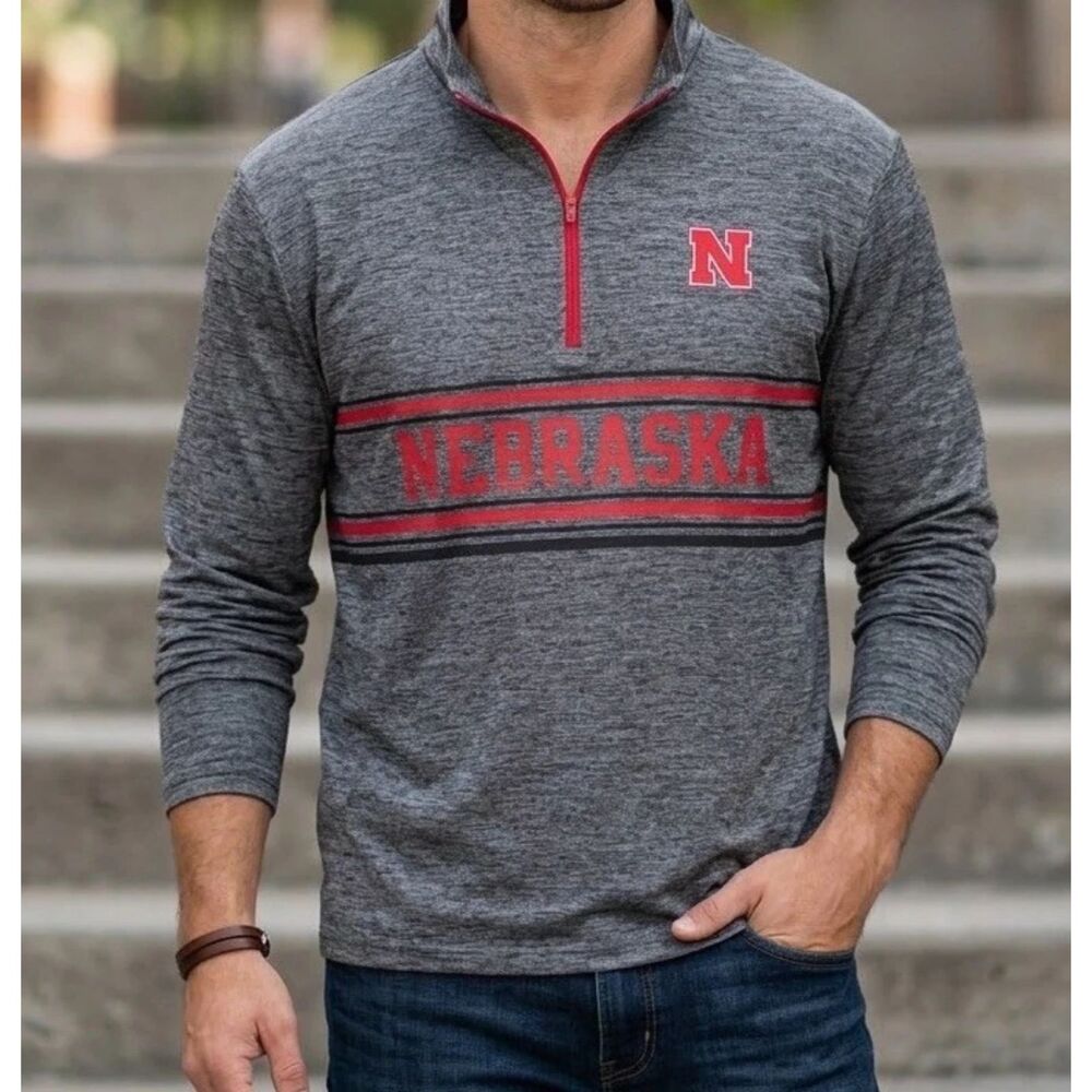University of Nebraska Shirt Unisex Sz XL Grey 1/4 Zip Performance Jacket Husker